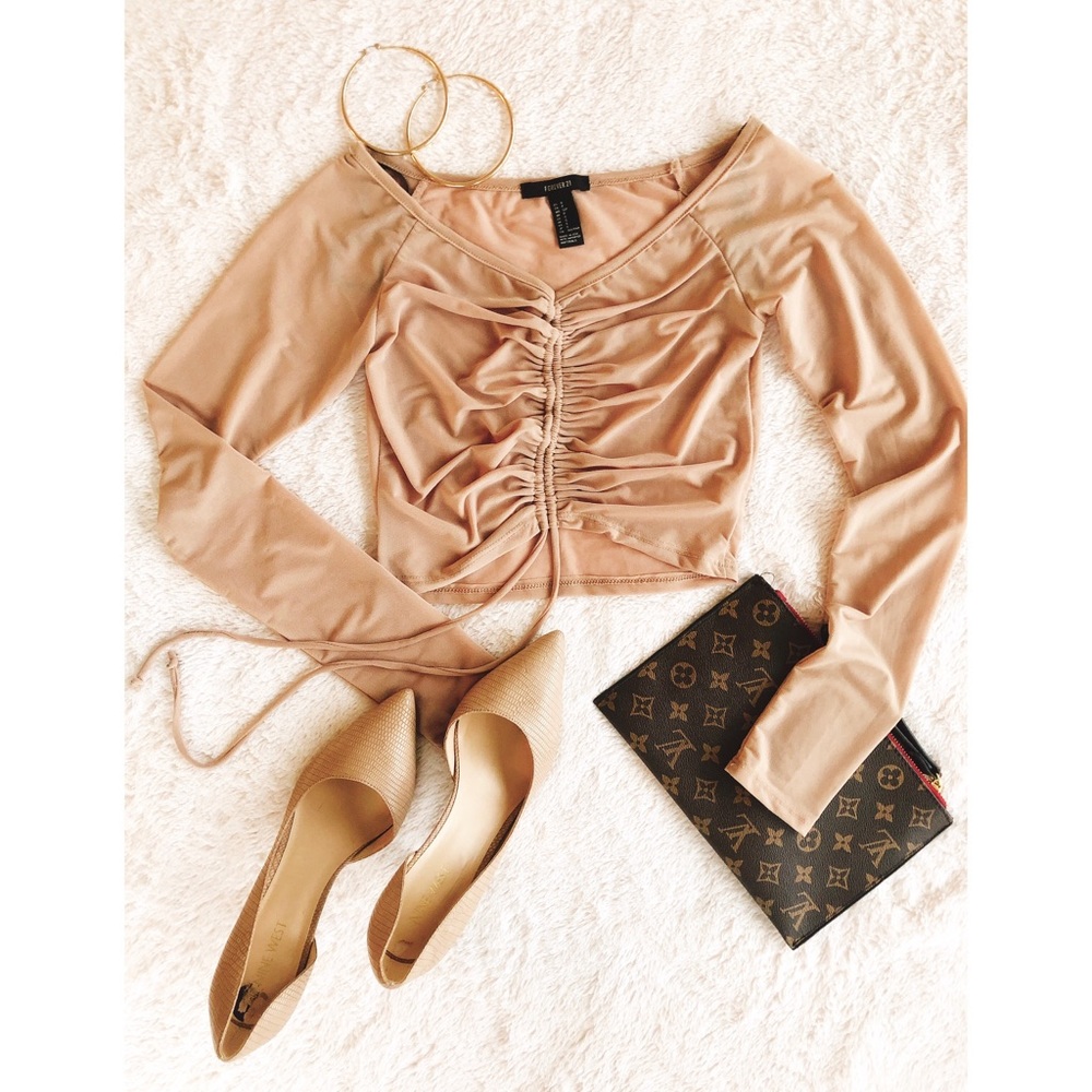 Mesh, long sleeve cropped top